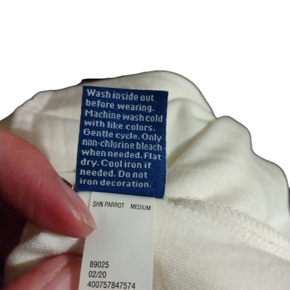 Sequin Parrot Tank Apt. 9 Lightweight Beachy Artsy Summer Vacation M - Picture 9 of 9